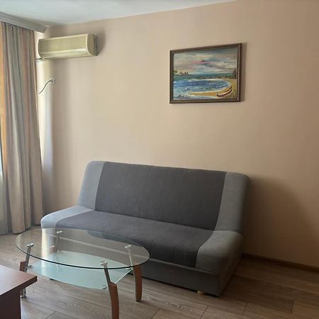 Family Hotel Central Burgas Ngoại thất bức ảnh